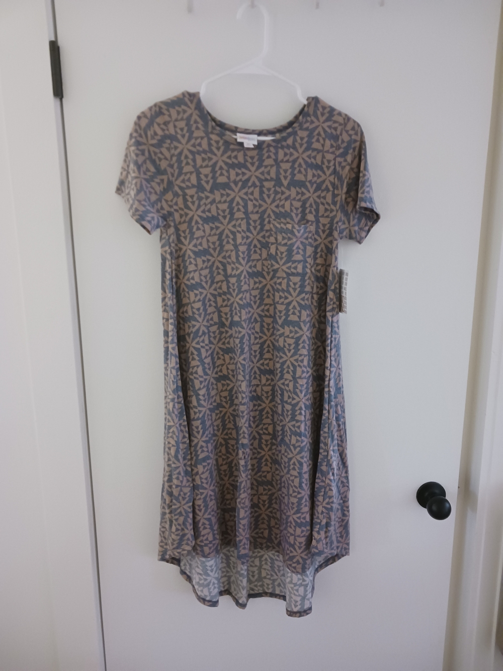 LuLaRoe Carly Short Sleeve Geometric Swing Dress Size XS